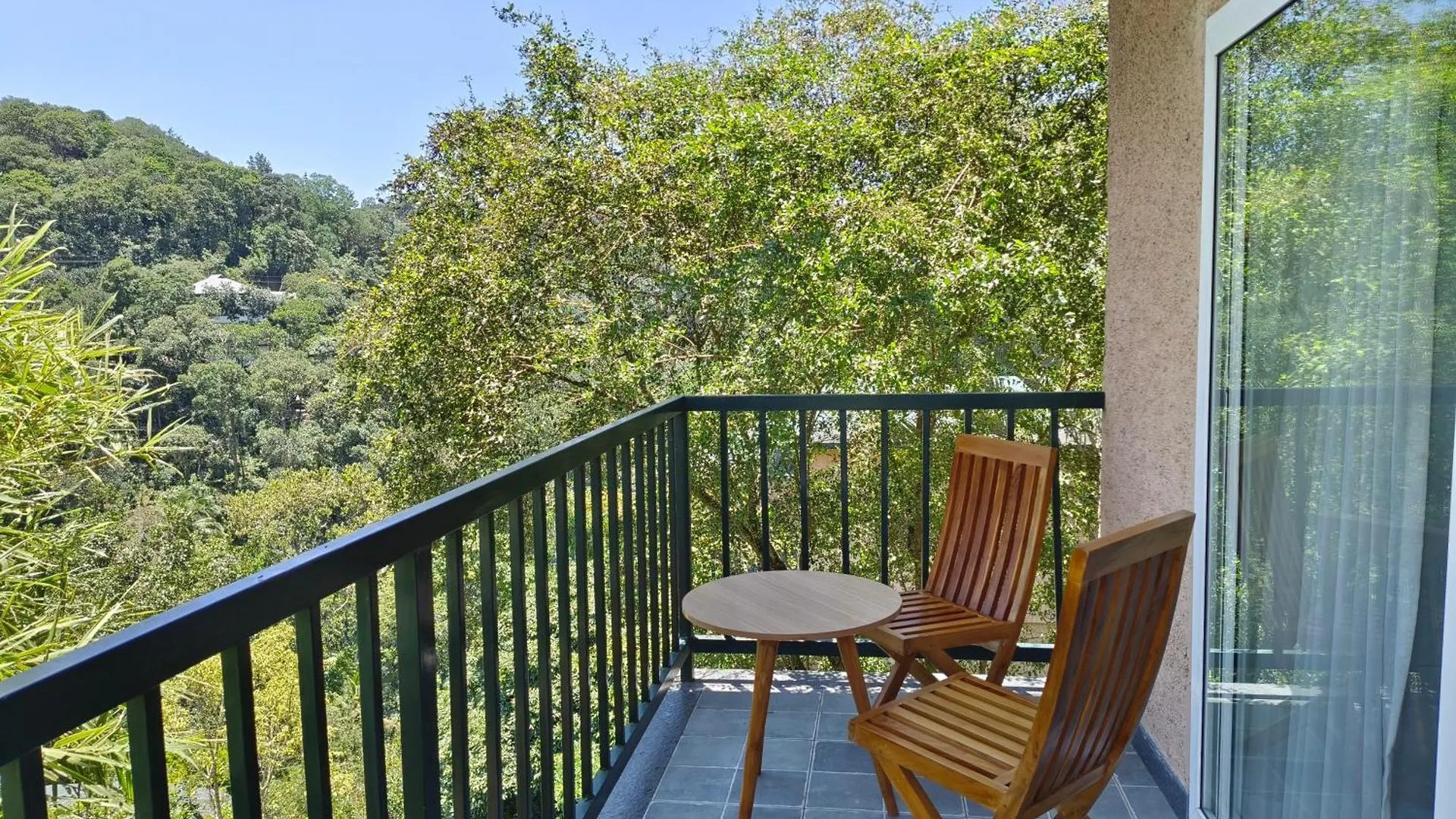 The Violet Thekkady Hotel India